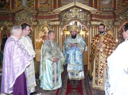 Liturghie arhierească la parohia Bocşa Vasiova